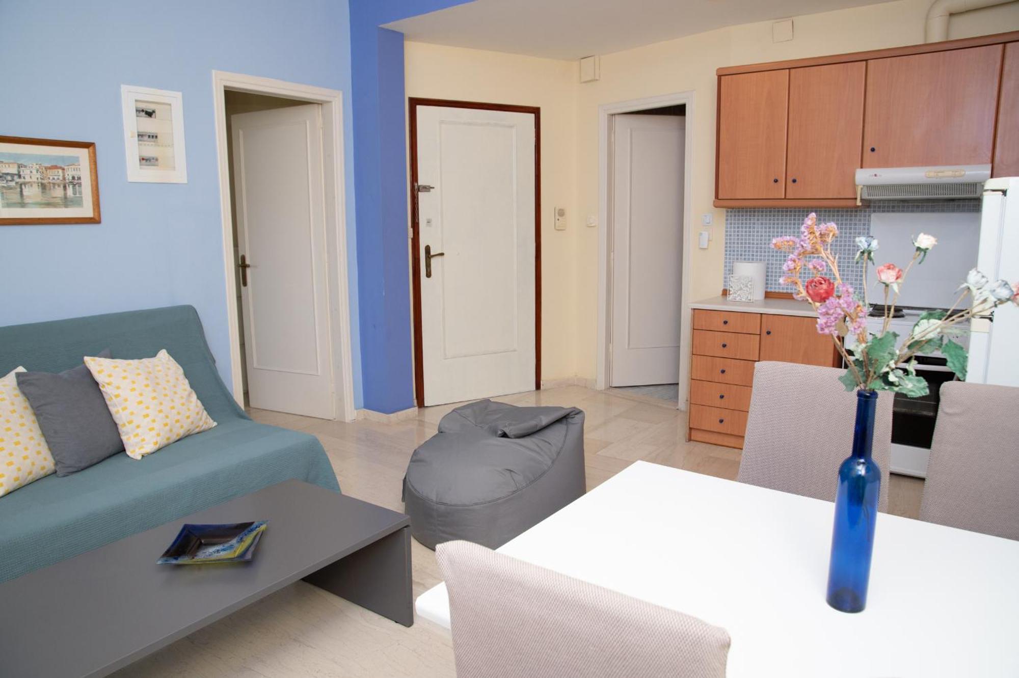 Eftihia Apartments By The Sea 罗希姆诺 外观 照片
